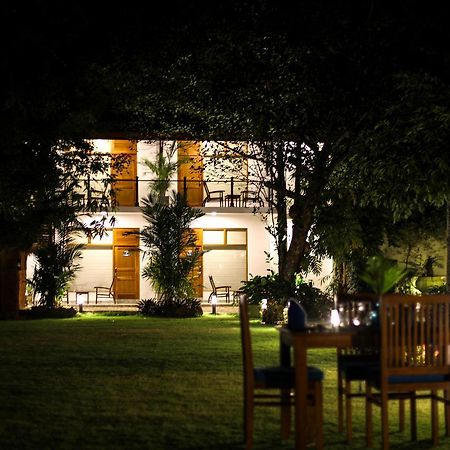 Airavata Boutique Resort Tennekumbura Экстерьер фото